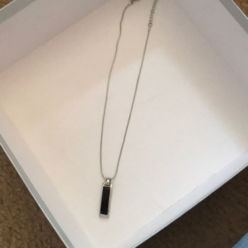 Black pendant necklace